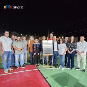 Vereadores participam de Inauguração de Quadra Poliesportiva Vereadores participam de Inauguração de Quadra Poliesportiva