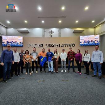 Moções de Aplausos são entregues na 32ª Sessão Ordinária 